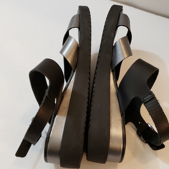 Mila Paoli Black and Silver Platform Sandals 7.5 - Picture 9 of 11
